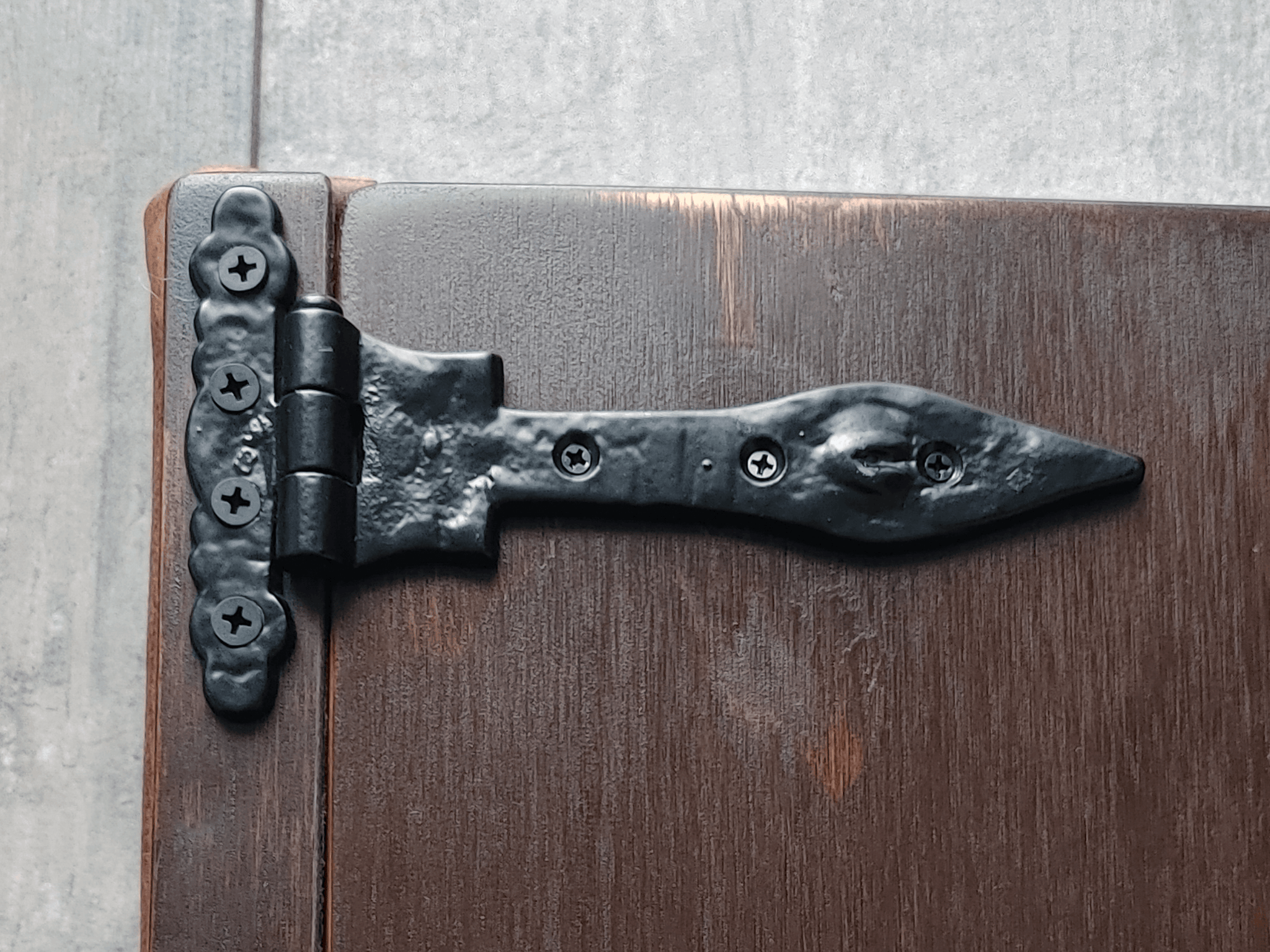 Black best sale iron hinges